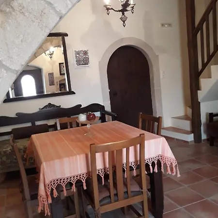 Koutouloufari Cosy Cretan * Chersonissos