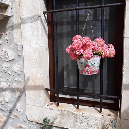 Koutouloufari Cosy Cretan בקתה *