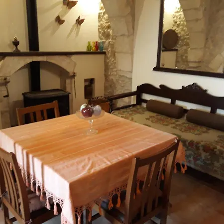 Koutouloufari Cosy Cretan הרסוניסוס