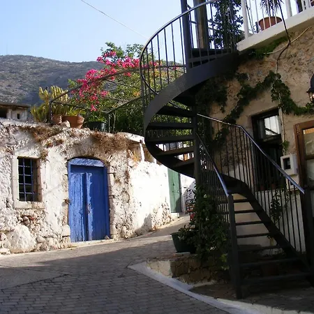 בקתה Koutouloufari Cosy Cretan הרסוניסוס