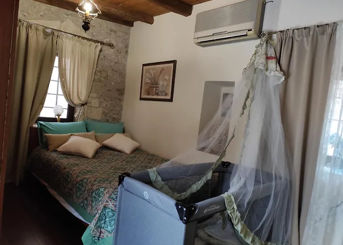 Alpehytte Koutouloufari Cosy Cretan *