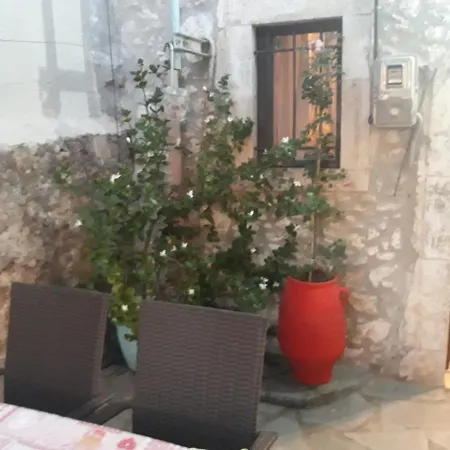 Koutouloufari Cosy Cretan Horská chata *